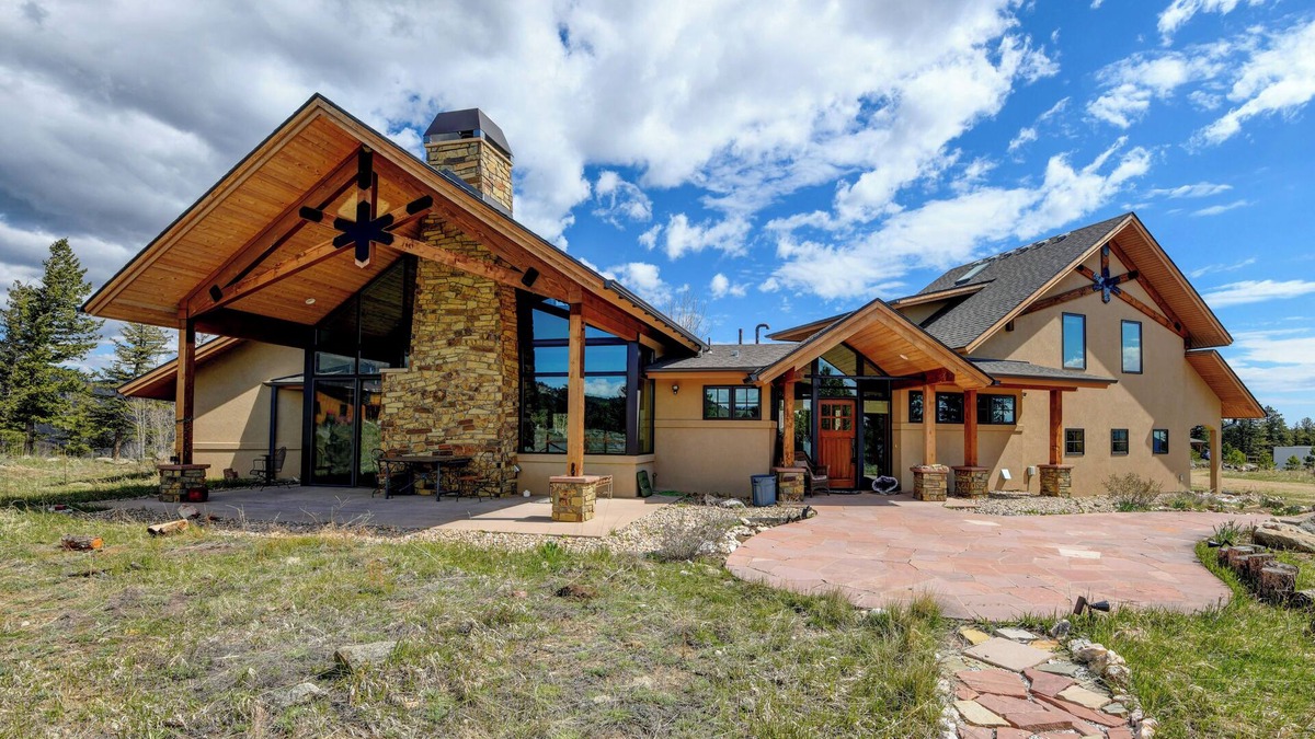 Boulder House | Boulder Colorado CU Sugarloaf Mountain Vacation Home