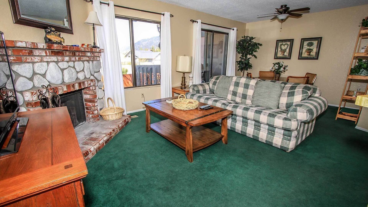 Boulder Bay Condo | Boulder Creek 8 Lakeside Townhouse Retreat