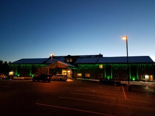 Donnelly Hotel | Boulder Creek Inn