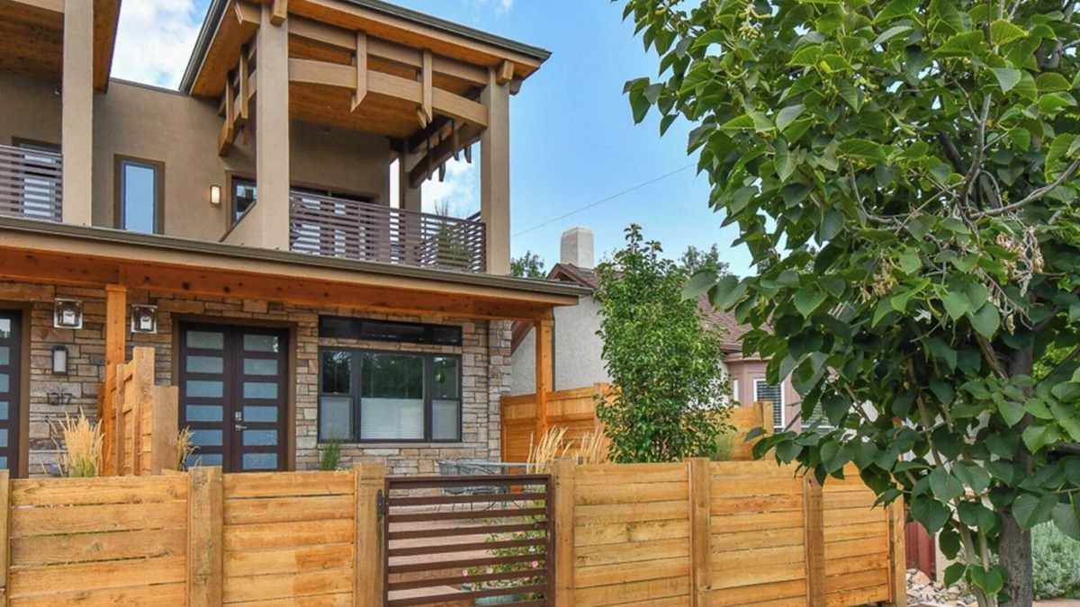 Central Boulder House | Boulder Gem Pearl + Hikes!