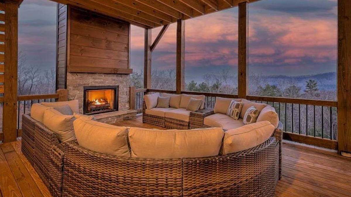 Morganton Cabin | Boundless Views - Pet Friendly | Hot Tub | Panoramic Mountain Views