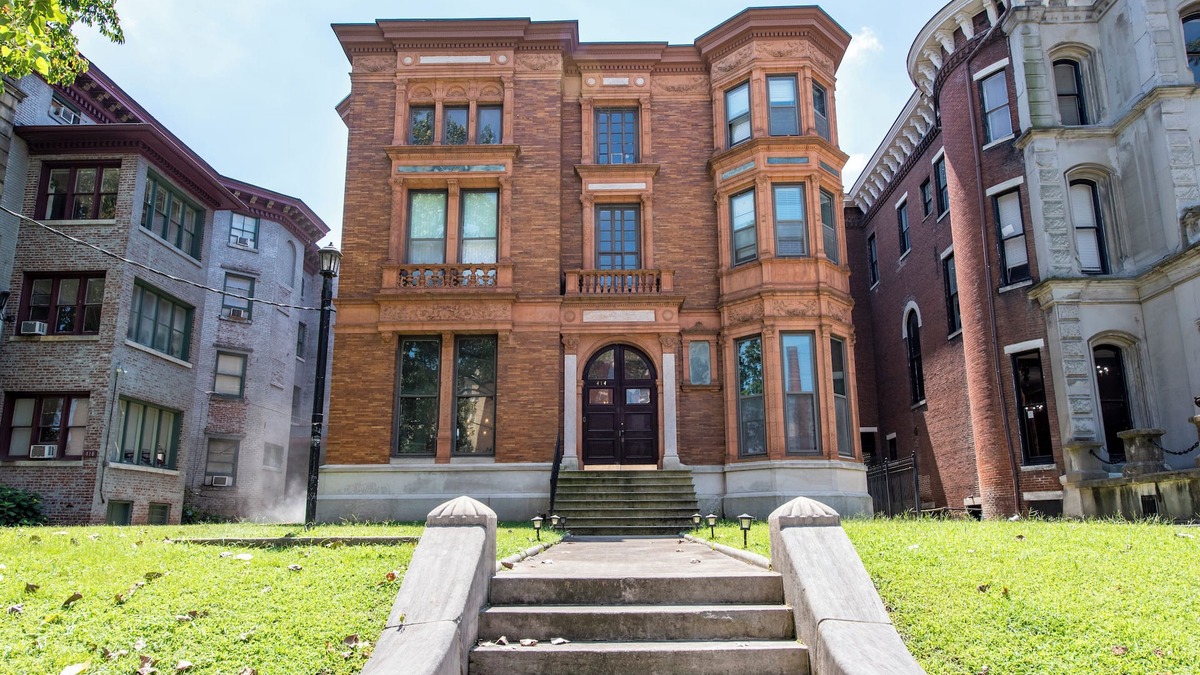 Old Louisville House | Bourbon Big Shot Mansion