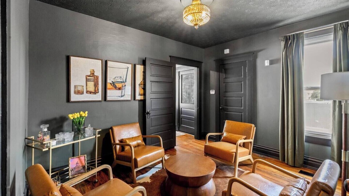 Frankfort Apartment | Bourbon on Broadway