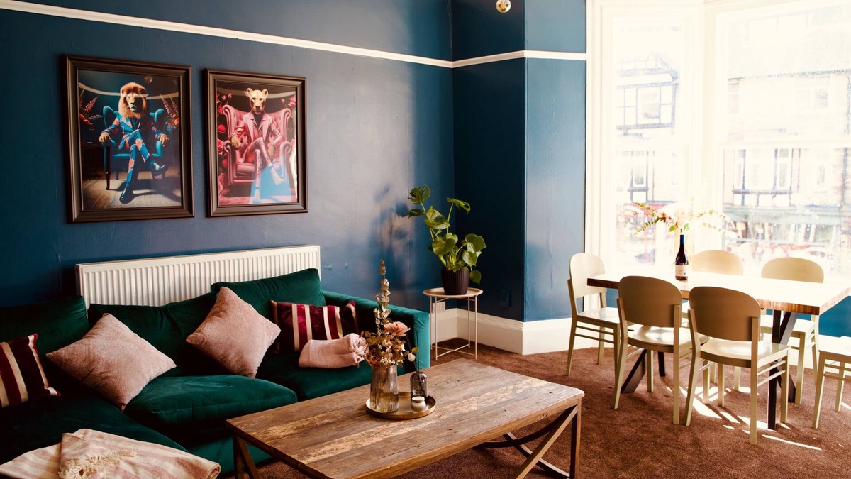 Ilkley Apartment | Boutique Apartment - Sleeps 6 & Free Parking