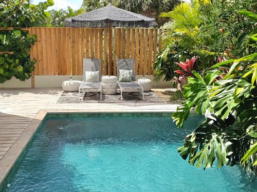 Curacao Apartment | Boutique apartment with PRIVATE POOL, near Jan Thiel & Mambo beach, 2 bedrooms & gated community