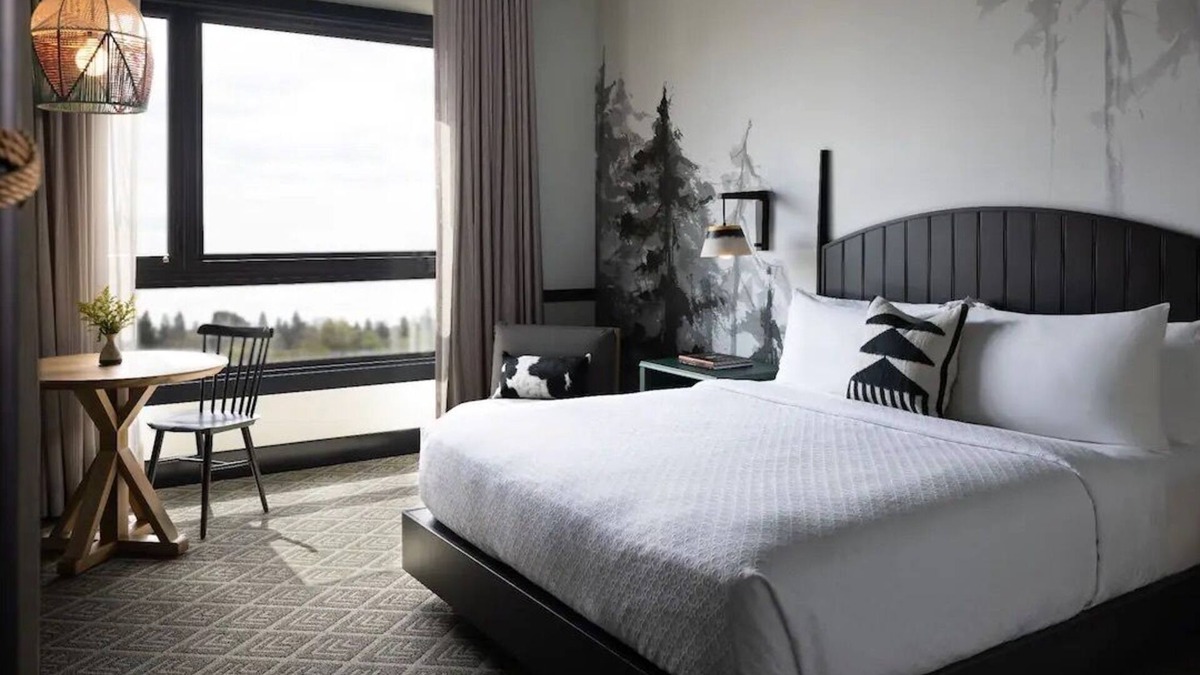 Merced Hotel | Boutique Californian Suite - Your Yosemite Cultural Escape @ El Capitan