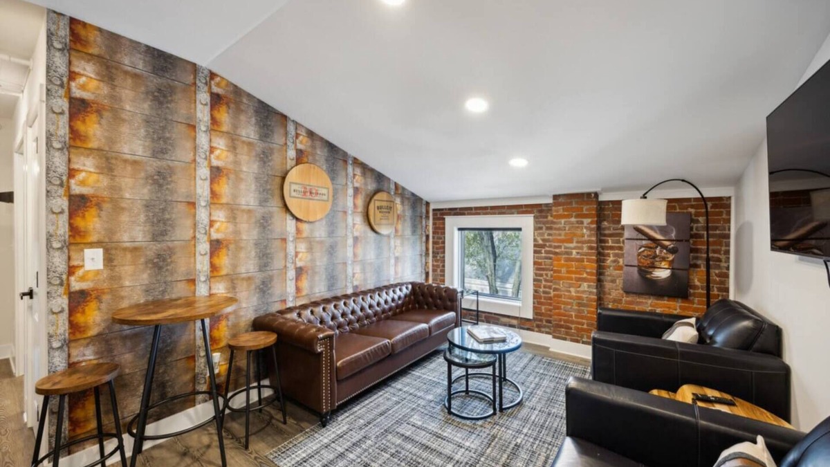 Jackson Hotel | Boutique Hotel | The Bourbon Suite