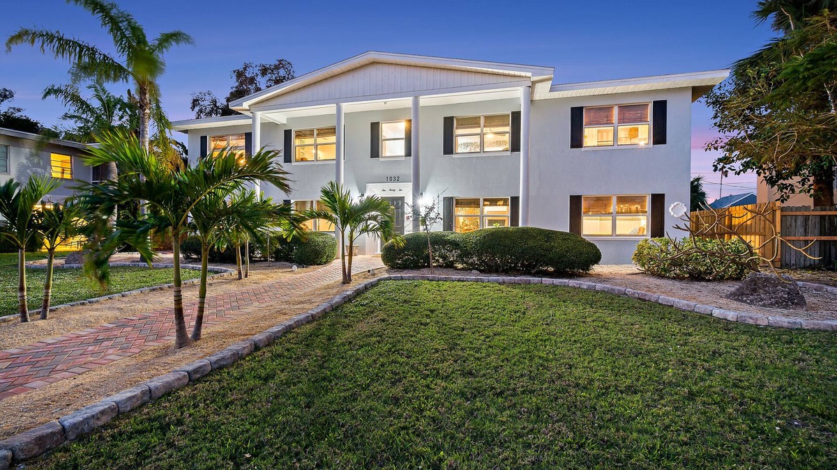 Indian Harbour Beach House | Boutique Style Quadplex/4 Apts/Walk to beach/Pet friendly