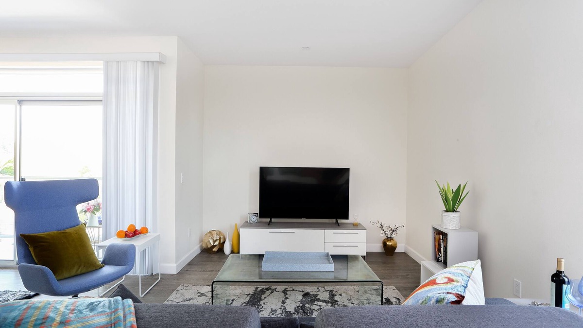 Pasadena Apartment | Boutique Studio Near CalTech & Rose Bowl