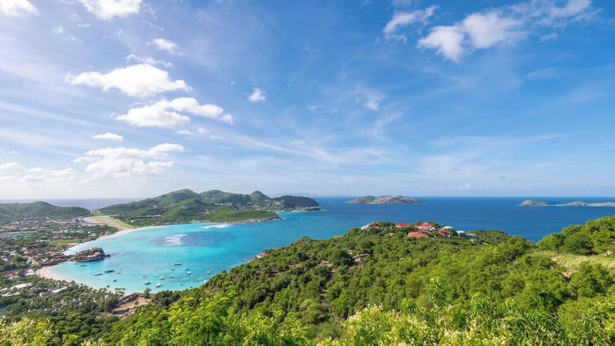 Morne Criquet Villa | Boutique villa in les Hauts de Saint Jean with stunning Eden Rock view