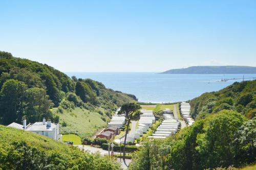 Plymouth Resort | Bovisand Lodge Holiday Park, Beachside Location & Indoor Heated Pool