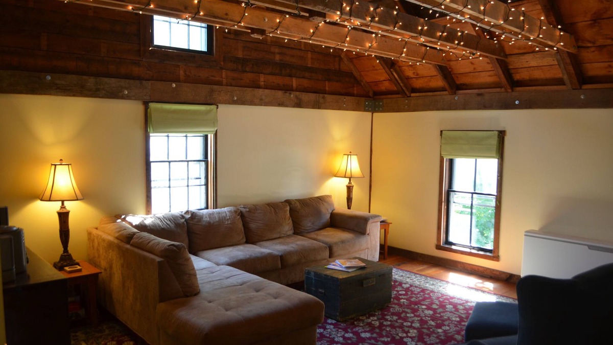 Brunswick Apartment | Bowdoin College - Historic Brunswick - Gateway to Midcoast Maine