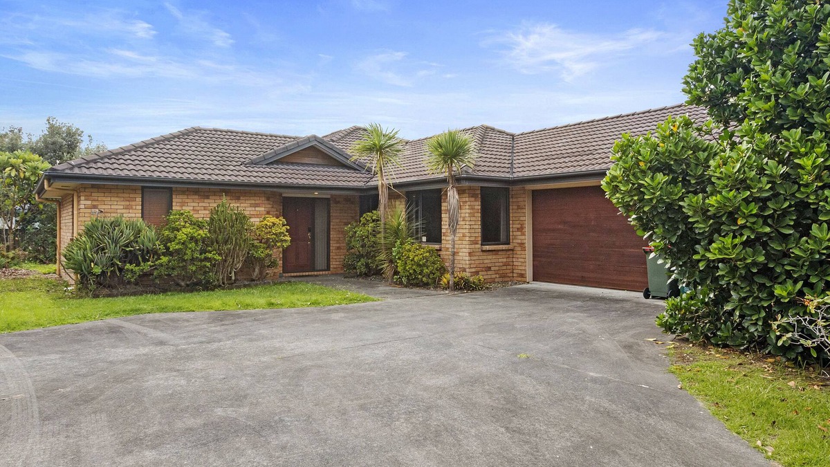 Bowentown House | Bowentown Bach – Waihi Beach Holiday Home