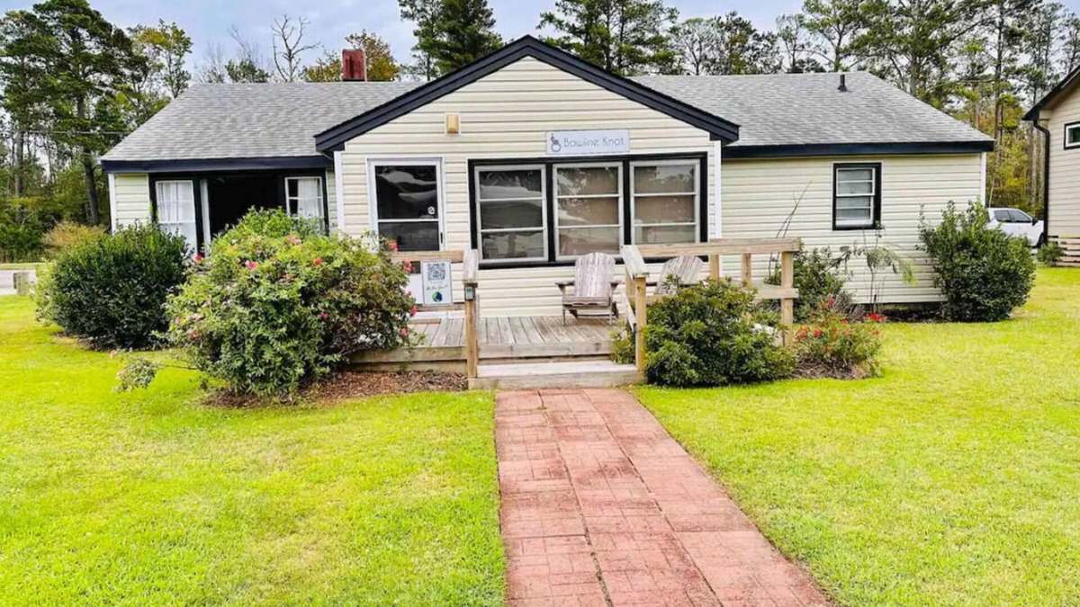 Coinjock House | Bowline Knot - On the ICW - Dog Friendly!