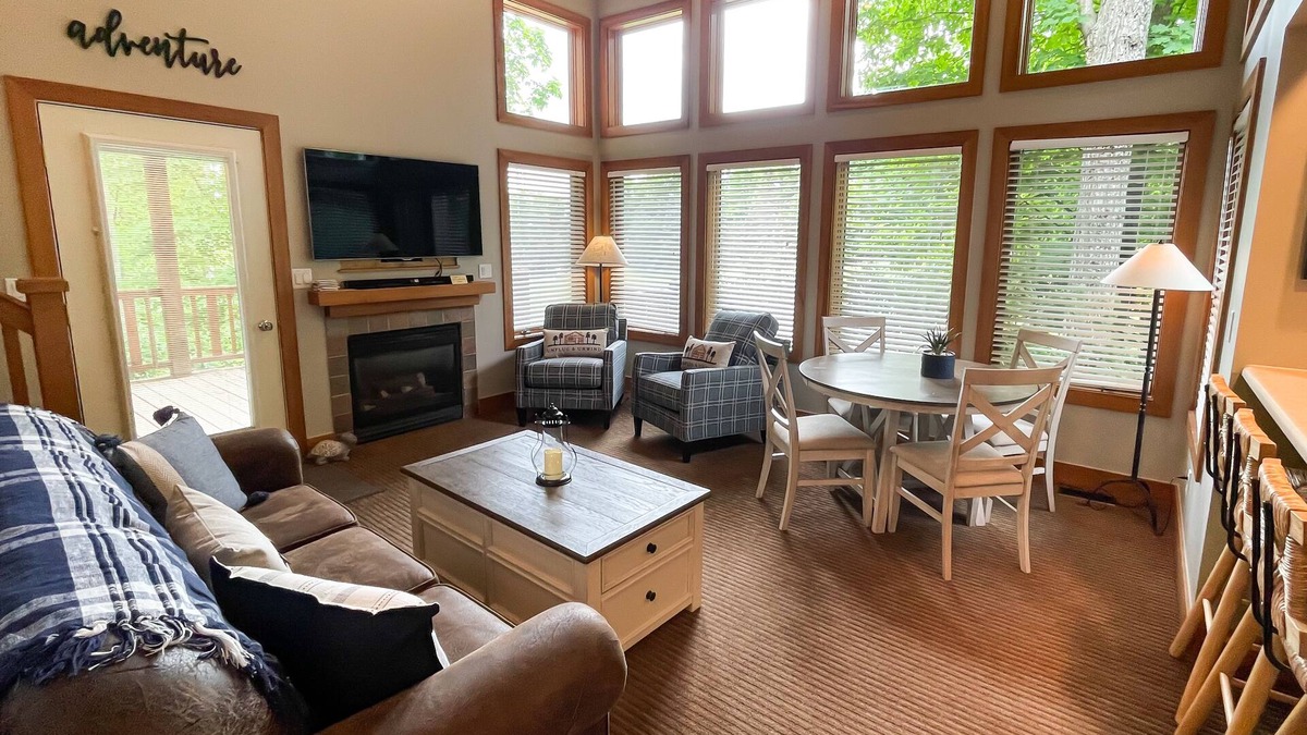 Boyne Falls Condo | Boyne Mountain, Disciples Ridge Condo, Sleeps 18