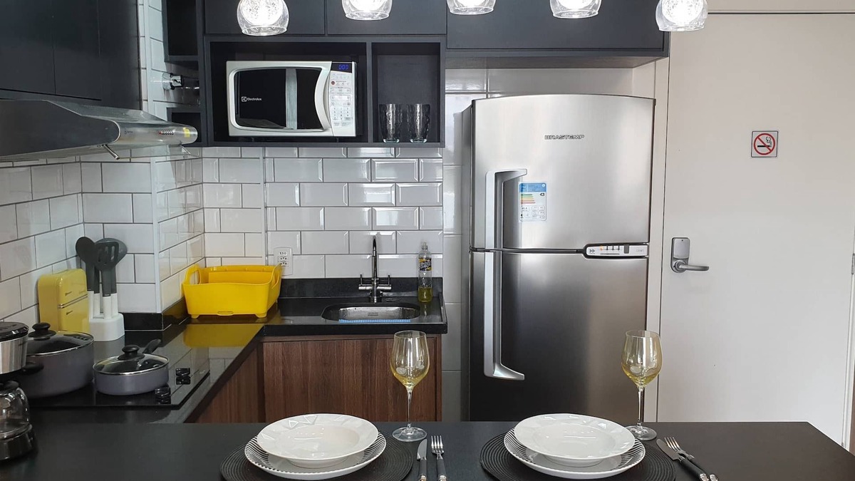 Sao Paulo Apartment | Luxurious Queen Bed - EZ Tower & Rochavera Corporate next door