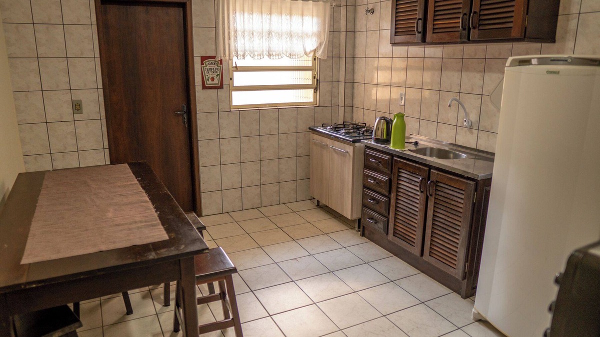 Enseada Apartment | Apartment 50 meters from Enseada beach