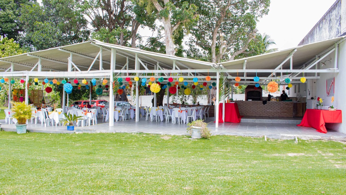 Vargem Pequena House | Site for season and events