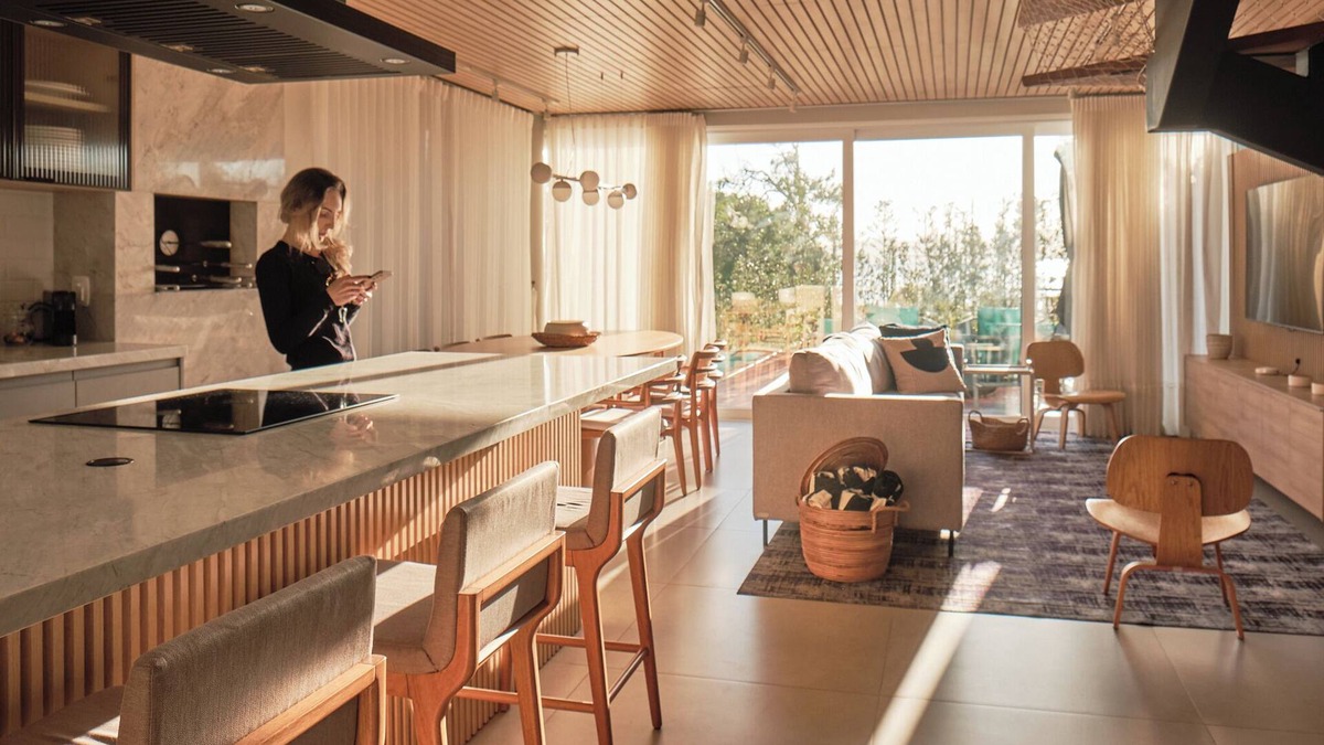 Florianopolis House | From living room to beach or pool! Gorgeous sunset!