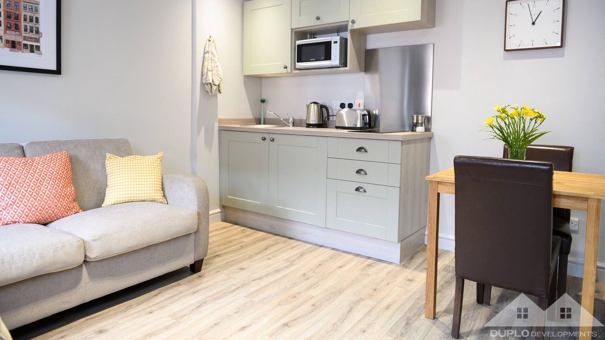Markham Moor Cottage | Bradford Apartment - a 1 bedroom apartment that sleeps 2 - 4 guests