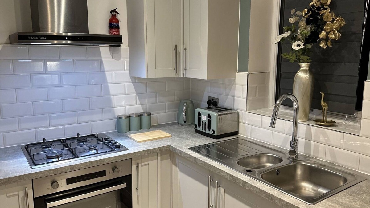 Leigh House | BrambleMead 5 bed house in Manchester Leigh