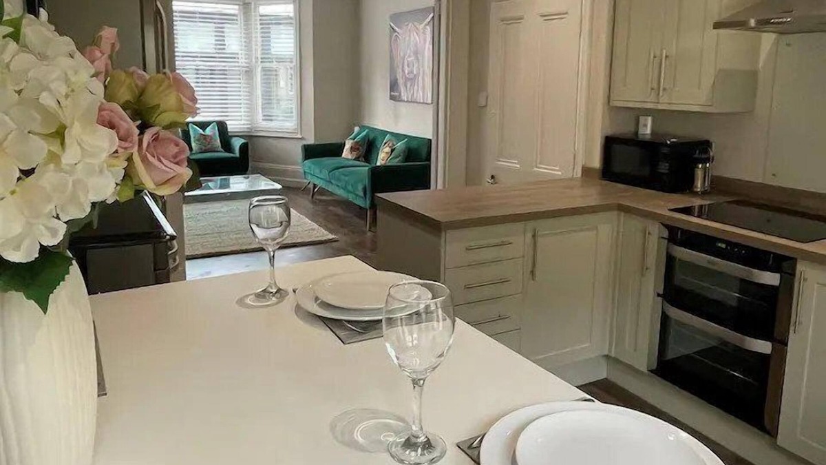 Royal Tunbridge Wells Apartment | BRAND NEW! Beautiful one bedroom ground floor apartment in the heart of Tunbridge Wells