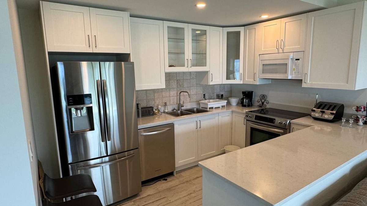 Scotch Creek House | Brand new 2 Bedrooms/Lake Veiw