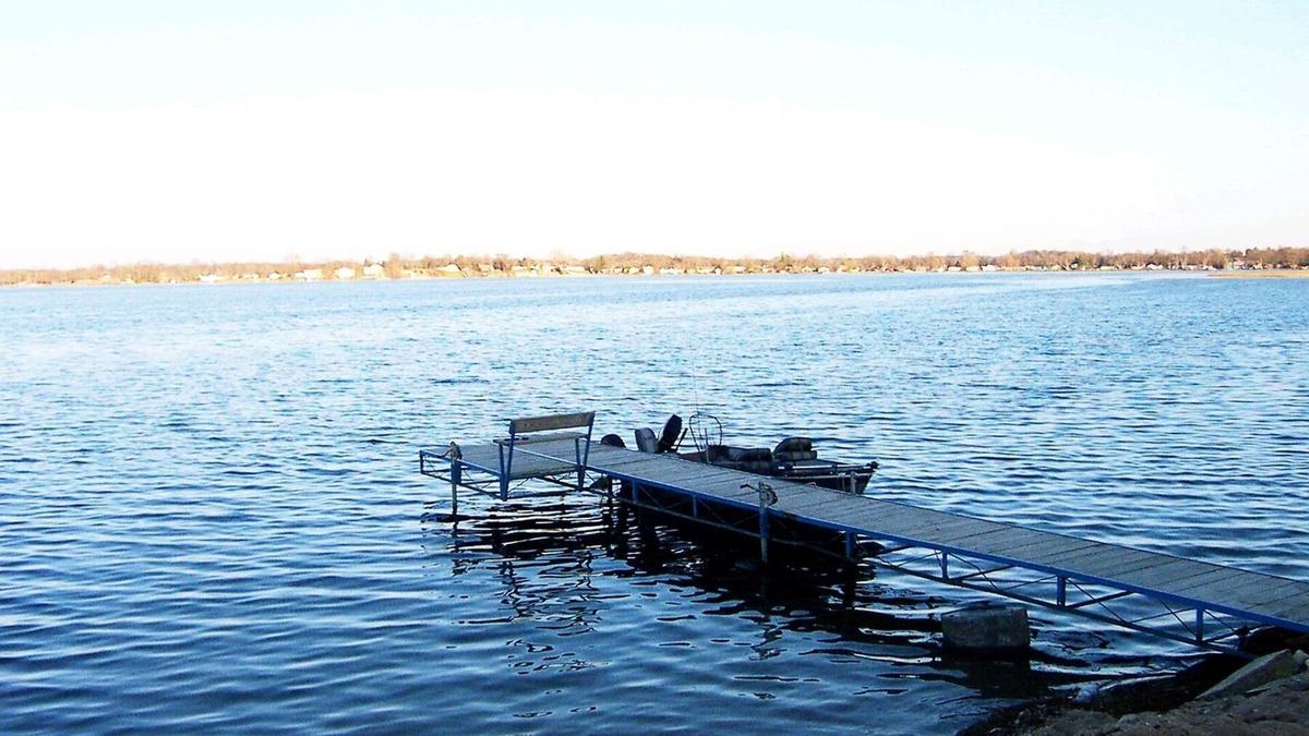 Detroit Lakes Cabin | Brand New 3-bedroom cabin on charming Detroit Lake with AC, WiFi. Enjoy nature