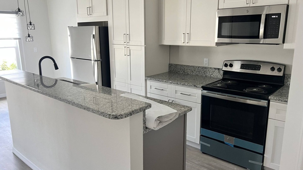 Okeechobee House | Brand new 3-br/2-ba Townhome near Raulerson Hospital in north Okeechobee.
