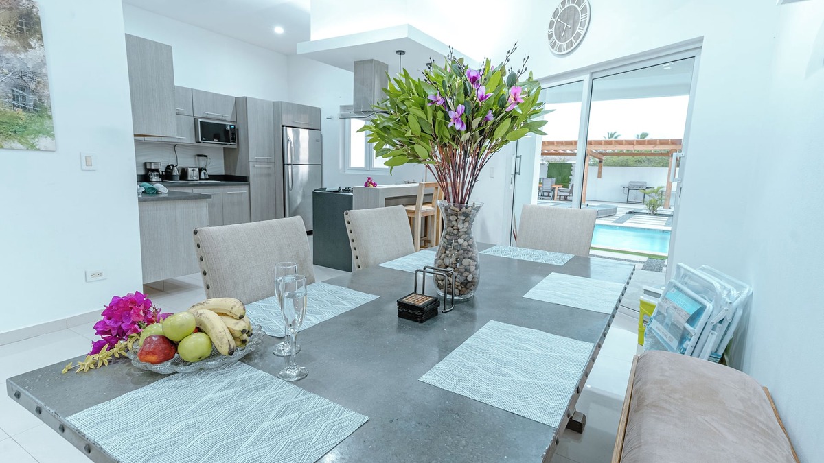 Esmeralda Villa | Brand New 3BR Villa with private pool