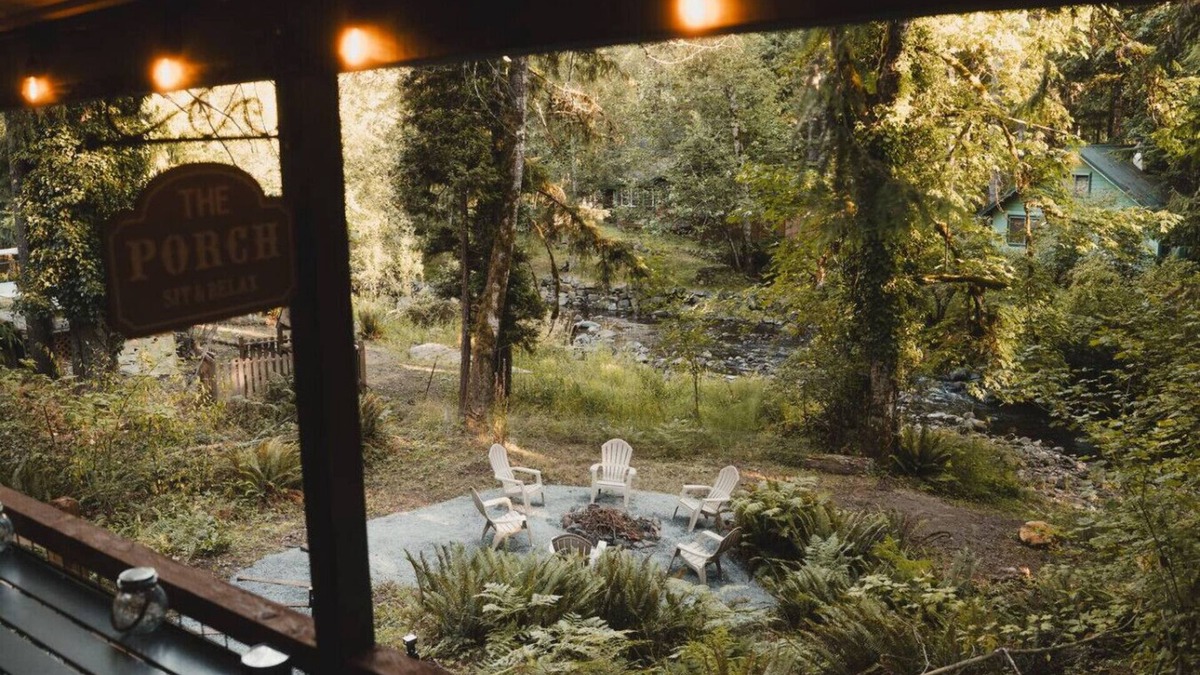 Paradise Estates Cabin | Brand New Cabin on Big Creek 5 mi to Mt Rainier NP