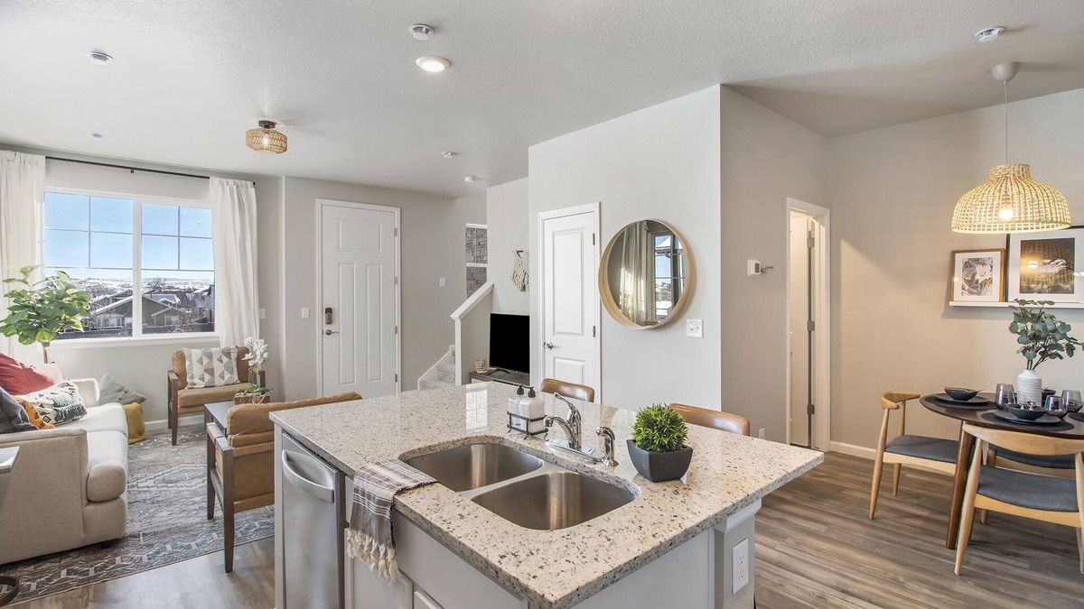 Parker House | Brand New centrally located home in Parker CO