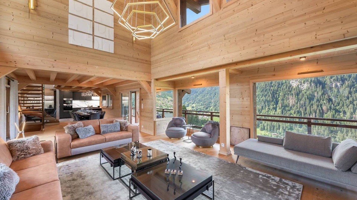Chatel Ski Chalet | Brand new chalet with 6 bedrooms and 6 bathrooms, hot tub and sauna