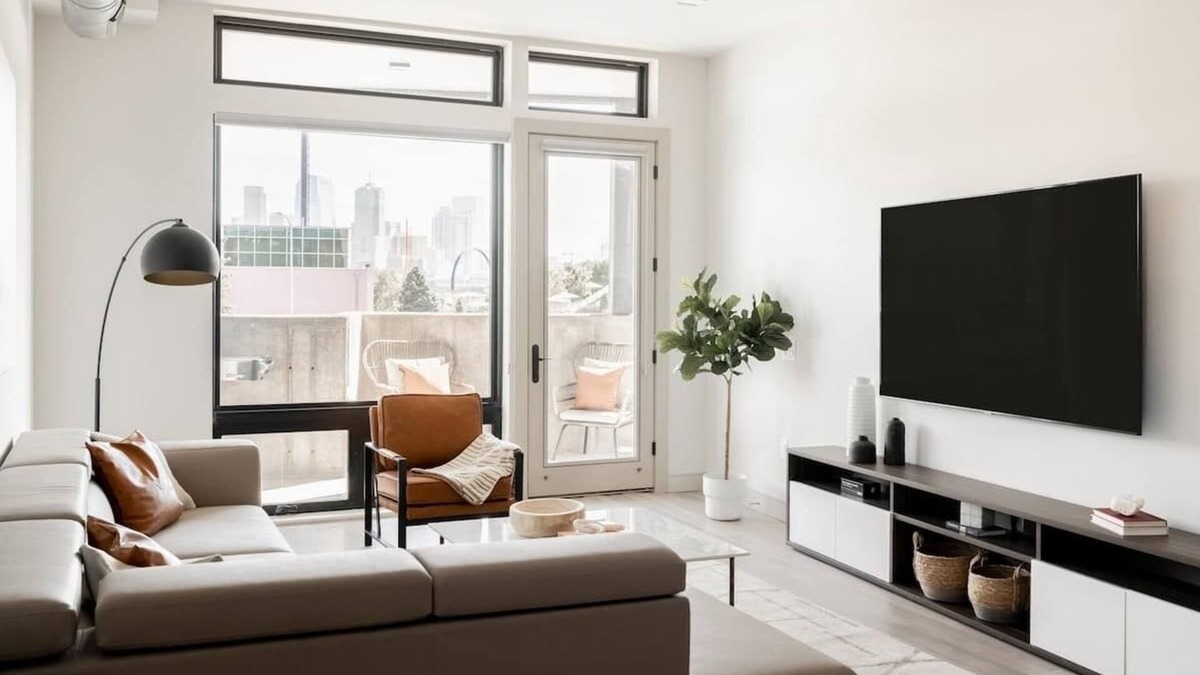 Auraria Condo | Brand New Condo | Walk to Empower Stadium | Tesoro