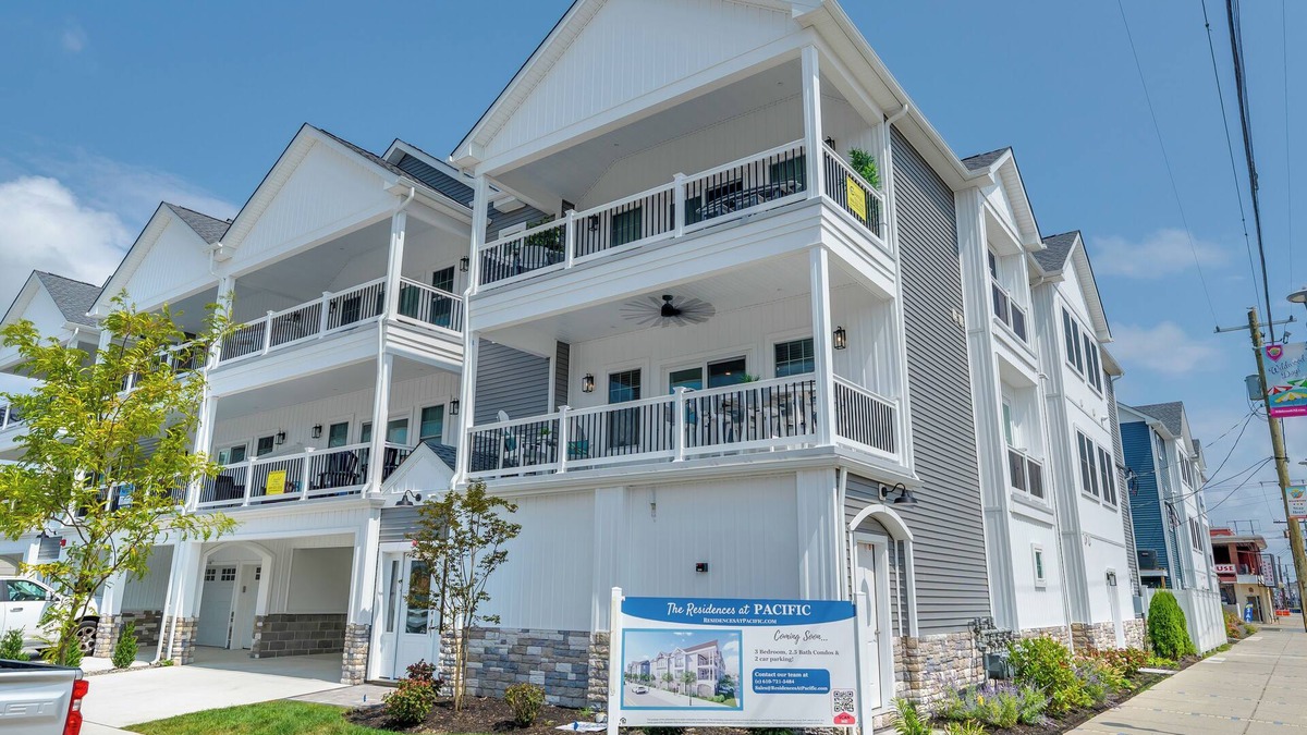 Wildwood Condo | Brand New Construction, Pup Friendly 3 Bedroom, 2.5 Bath Wildwood Condo.