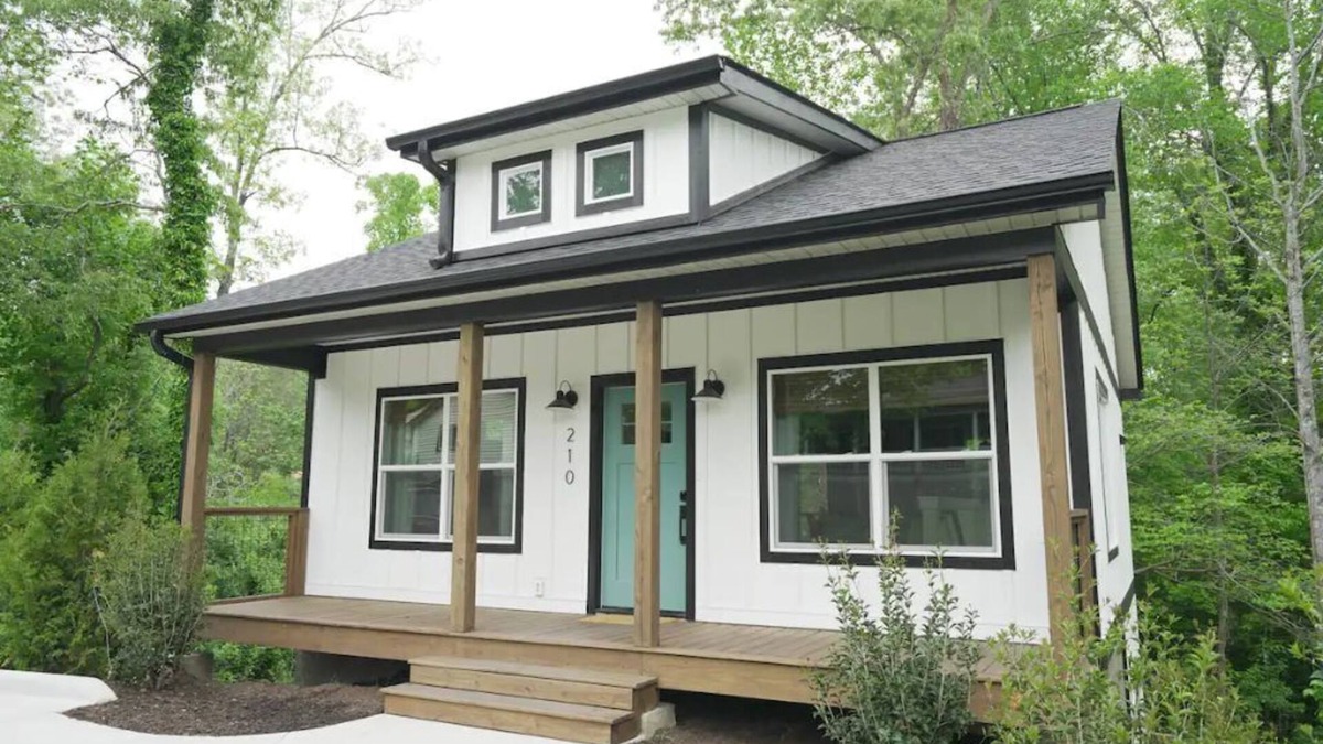 Swannanoa House | ⭐️BRAND NEW Cozy Creekside Cottage w mtn views🏔