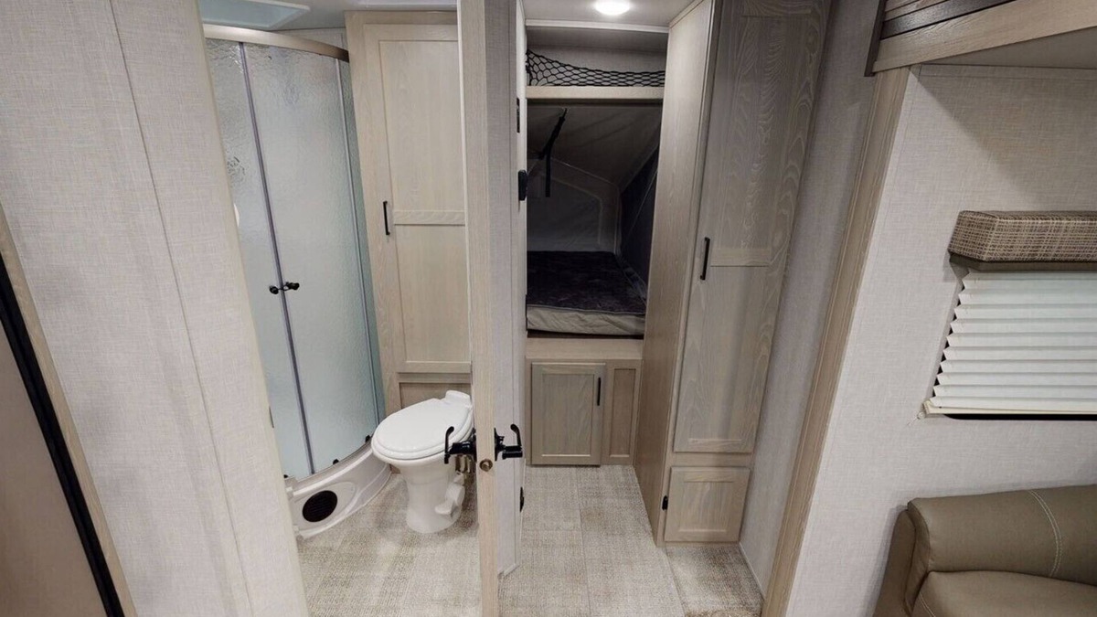 Windsor House | Brand New Hybrid Trailer for the California Adventurer!