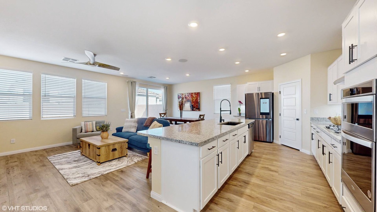 Las Vegas House | Brand New Luxury Home For Your Enjoyment