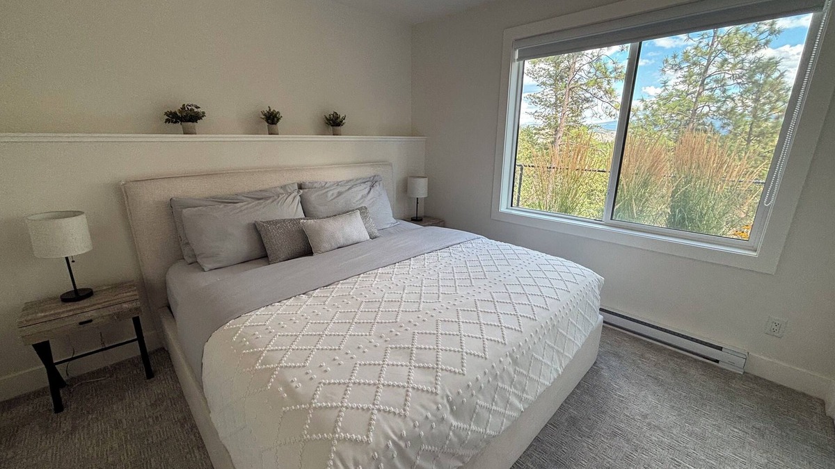 West Kelowna Estates House | Brand New Modern 2 Bedroom Walk out unit with Lakeview close to best of Kelowna!