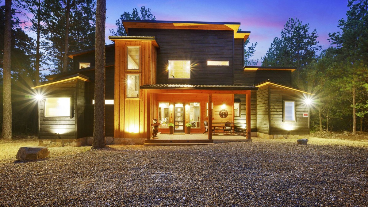 Pickens Cabin | BRAND NEW! Smokey Pines | BOHO Modern + Chic Contemporary | Sleeps 12