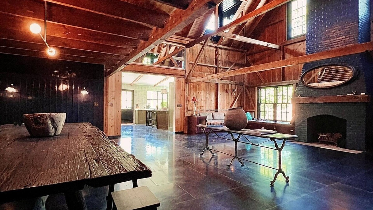 Barnes Landing House | Brand NEW Spacious 6-bedroom house in peaceful Amagansett just Steps From Water