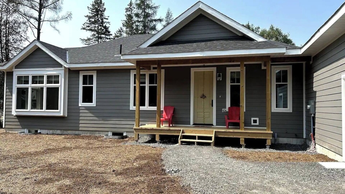 Lake of Bays House | Brand New spacious & beautiful cottage in Northern Lights - Huntsville, Muskoka
