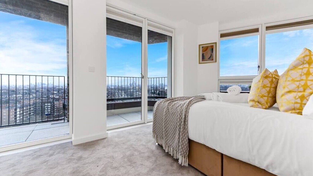 Springfield Condo | Brand New Splendour- Perfect Location-Great Views!