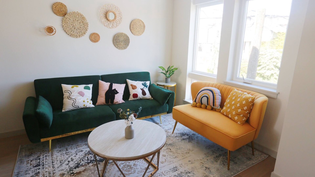 Fremont House | Brand New Townhouse w/Parking, Walk to the Zoo!