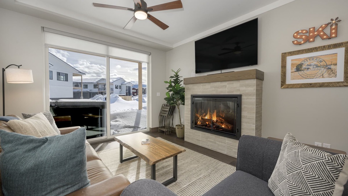 Fraser Condo | Brand New upscale 2-Bedroom Condo in Fraser with Large Private Hot Tub