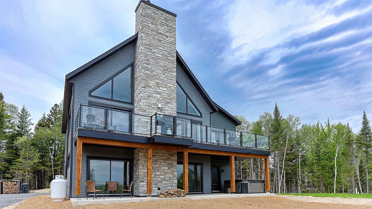 Saint-Alphonse-Rodriguez House | Brand New with Spa - Horizon Des Coteaux