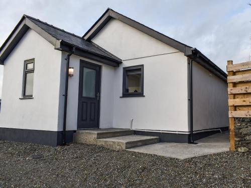 Llanfachraeth House | Branwen