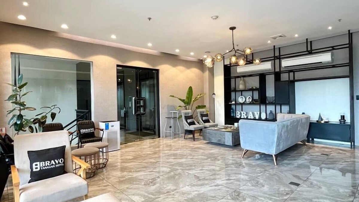 Tanauan City Hotel | Bravo Tanauan Hotel