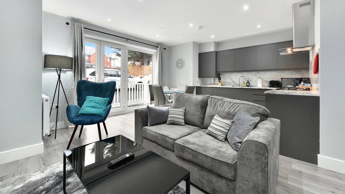 Bray on Thames Apartment | Braywick Serviced Apartments by Ferndale Apt 04