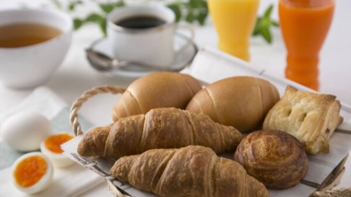 Shin-Yokohama Hotel | Breakfast included Single 2 person plan smoking/Yokohama Kanagawa